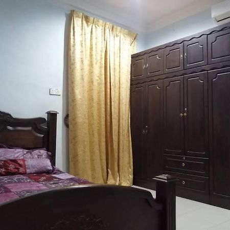 Sri Wang Homestay @ Arau Esterno foto