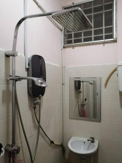 Sri Wang Homestay @ Arau Esterno foto
