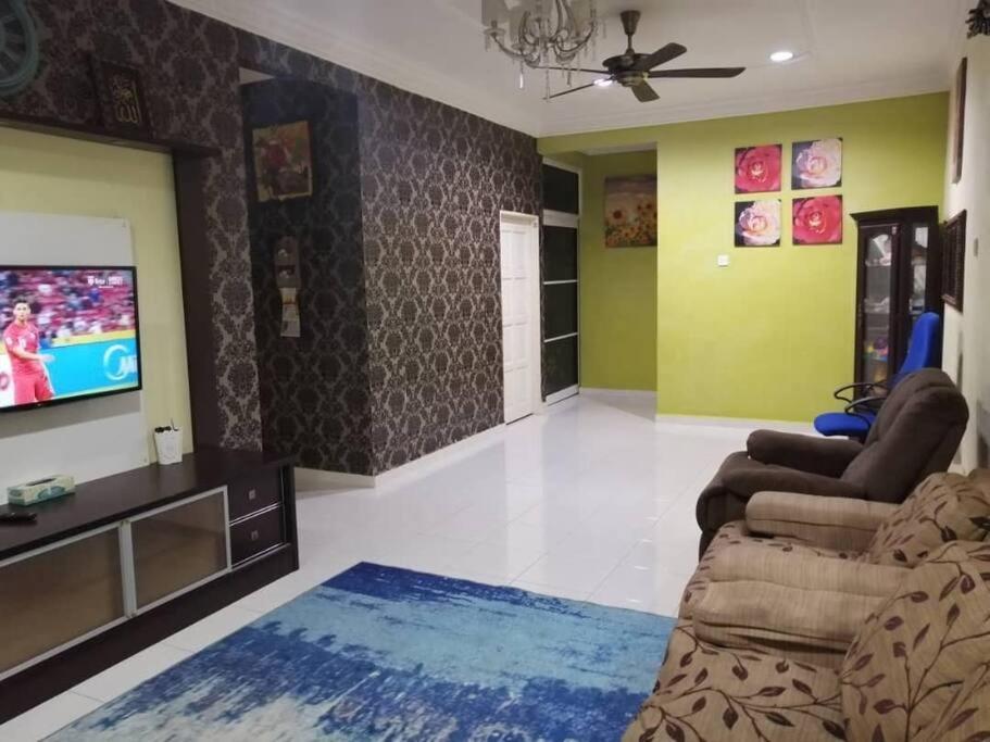 Sri Wang Homestay @ Arau Esterno foto
